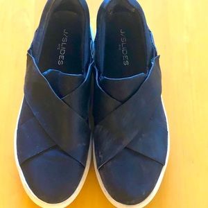 J/SLIDES CASUAL SHOES